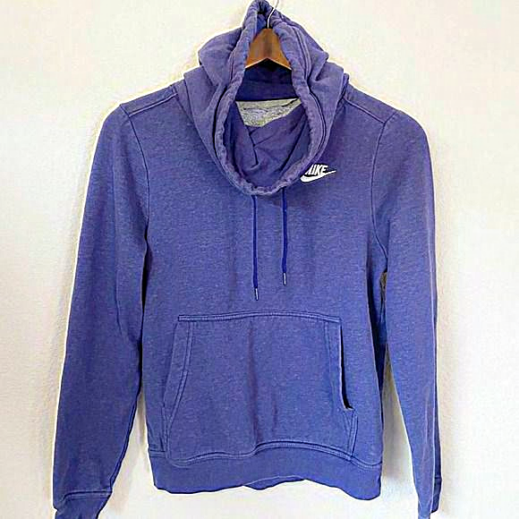 Nike Tops - Nike Womens Sweatshirt XS